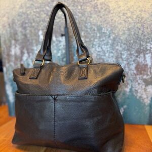American Leather Co. Classic Minimalist Carrie Dome Satchel in Black Leather EUC